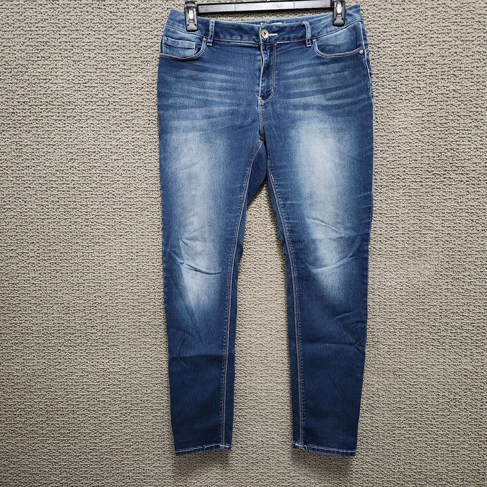 DENIM Women's Blue Stretch Skinny Jeans Size 12
